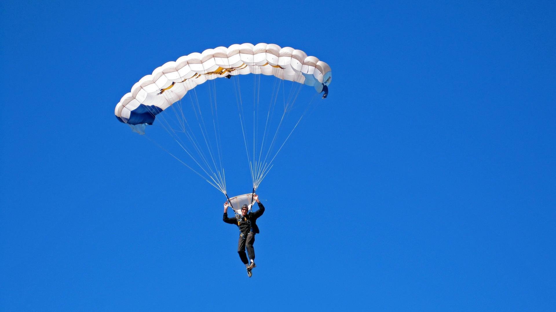 爵士粉碎国王背后,拉文用节奏魔法编织的掌控力美学